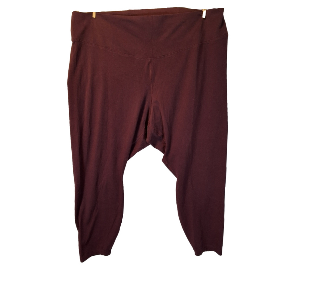 Get Ready for Action with Old Navy's Go-Dry High-Rise Cropped Leggings